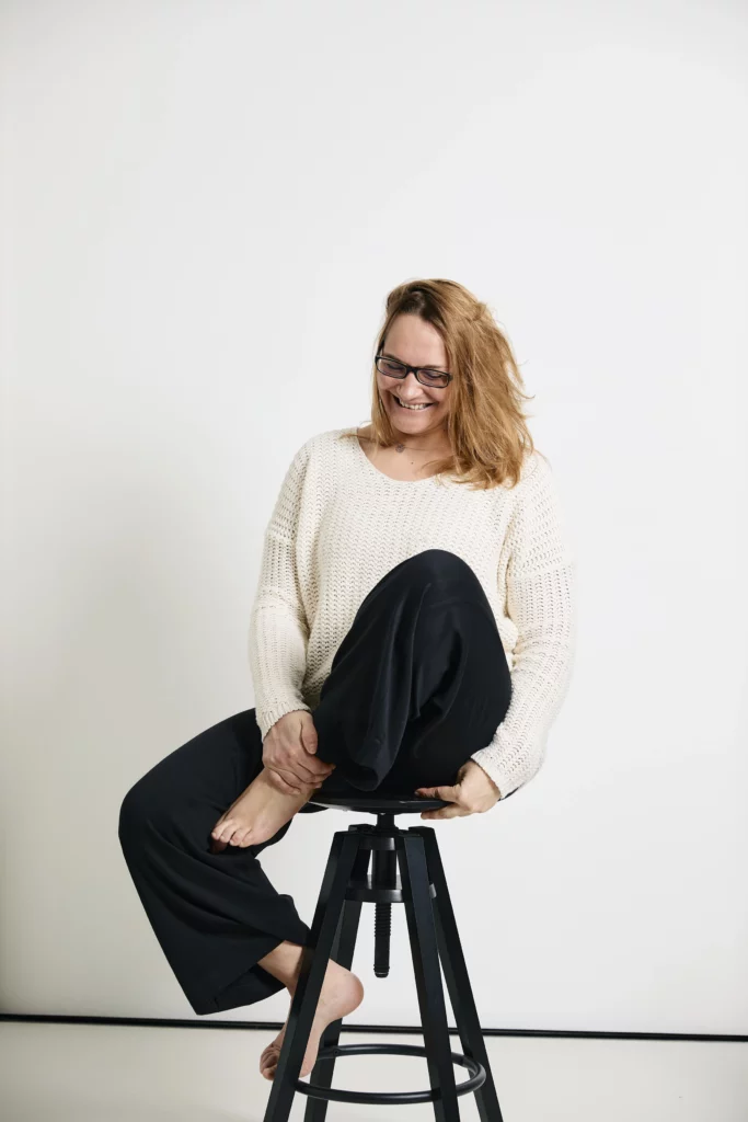 Portrait d'Amandine qui illustre son dynamisme